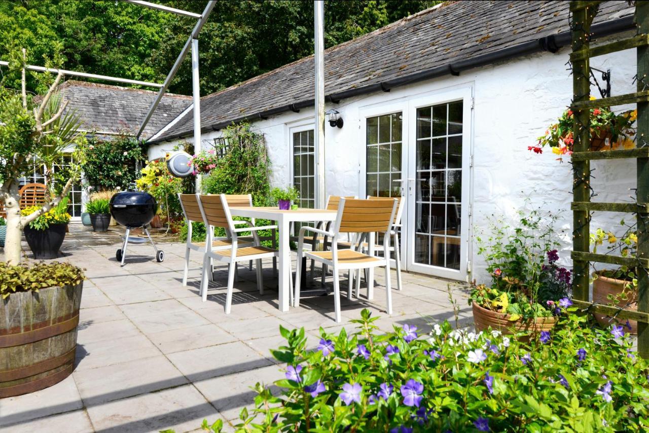 Craigadam With Hot Tub Holiday home Castle Douglas